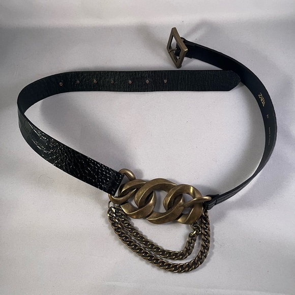 Zara Size 80 Crocodile Embossed chain belt - Picture 4 of 6